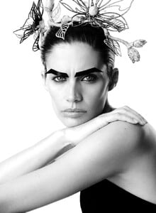 2025-05-28_V_MAGAZINE_04_092-754x1024.jpg