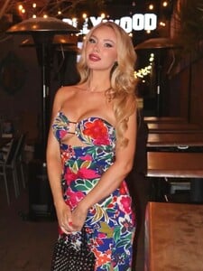 [2025.07.18] tiffanytothxoxo_520738407_18515782042017325_1856393883542134909_n.jpg