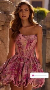 [2025.07.21] sherrihill_3681981123780912309.jpg