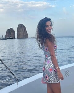 [2025.07.25] laurabarriales_523879602_18519572791005142_8373508514350394185_n.jpg