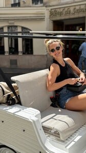 [2025.07.27] barrefaeli_3686072582205000104.jpg