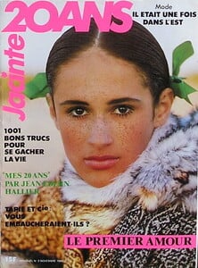 20AnsFr1186No3coverSarahJones.JPG