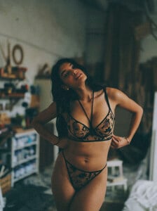 250121_UndressCode_set_11_1753.jpg