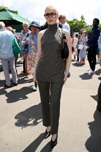 619637652_ellie-8.jpg