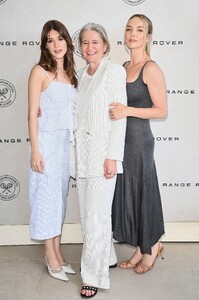 621882441_jodie-5.jpg