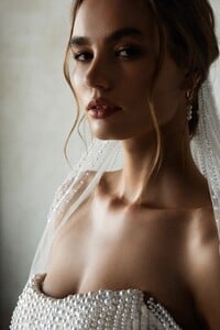 6a4aatl6g1n8si4ugrlstxhj5998.jpg