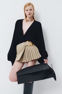 Balmain resort 2026_16.jpg