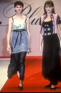 Blumarine 1994 Women RTW 63.jpg