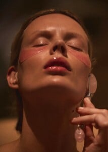 Elle Fr 08-2025_4.jpg