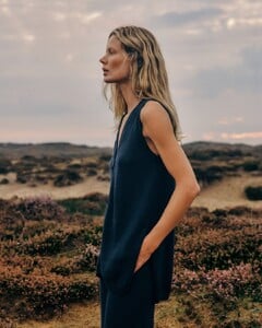 Iris von Arnim SS 25_2.jpg