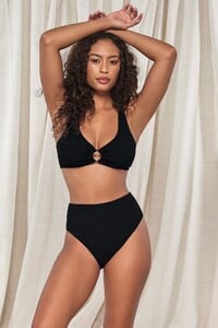 Jasmine - Sunsets - Black Pacifica Astrid High Waist FullCover_10 - 574-blkpa-352b-blkpa-bikini-active-front-wear00-jasmine01_3.jpg