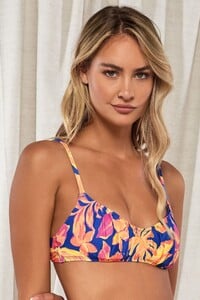 JessT - Sunsets - Royal Tropics Bonnie Shirred Bikini Bralett_11 - t554-royal_bikini-top-quarter-wear00-jessica02_12.jpg