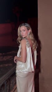 Josephine Skriver - TikTok 116.jpg