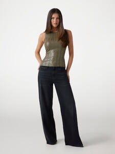 KiannaLS - Guess '25_Front logo tank top5 (2)_W5PP82KBYZ0-G9D5-ALT1.jpg