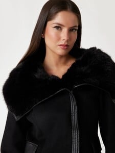KiannaLS - Guess '25_Melton wool-blend coat5_W5PL68WG6J0-JBLK-ALT3.jpg