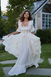 LR_SELKIE_UNVEILED_HEART228_70e214ff-f0b0-49d1-9626-f689b84aae0e.jpg