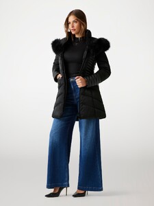 SeylaZ - Guess '25_Faux fur hood puffer6_W4BL61WGLZ0-JBLK-ALT1.jpg
