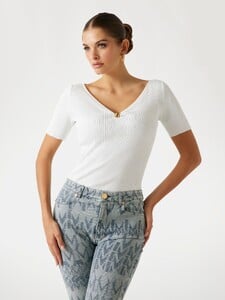 SeylaZ - Guess '25_Marciano rib-knit sweater…-5_5YGR025875Z-G056.jpg