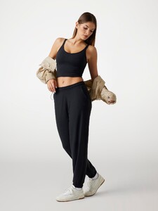 SeylaZ - Guess '25_Regular-fit joggers5_V5YB16KCX82-H91K-ALT1.jpg