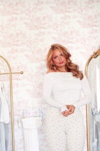Shop Janae - Serenity Silhouette Top - 8_B8FF89FC-1568-40C8-9F70-7DB568B01B9F.jpg