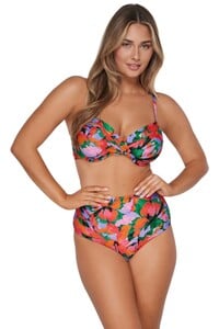 TMorland - Sunsets - Hummingbird Cove Capri High Waist Shirred F_14 - 52-hummi-310b-hummi-bikini-active-front-wear00-taylor01_3.jpg