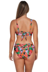 TMorland - Sunsets - Hummingbird Cove Vienna VWire Halter Bikin_14 - 530-hummi-27b-hummi-bikini-full-back-wear00-taylor01_4_b9157f06-0040.jpg