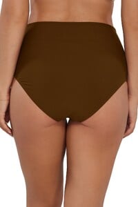 TMorland - Sunsets - Island Spice Capri High Waist Shirred Foldo_13 - Back pose #1 of Taylor_Sunsets Island Spice Capri High Waist Bottom.jpg