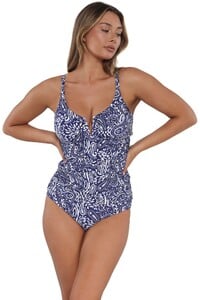 TMorland - Sunsets - Marina Zuri VWire Tankini Shirred BraSize_11 - Active pose #2 of Taylor_Sunsets Marina Zuri V-Wire Tankini Top w.jpg