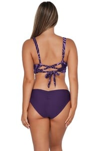 TMorland - Sunsets - Mystic Palms Alana revers Hipster U2B50_13 - 19b-mysti-bikini-full-back-wear09-taylor01_9.jpg