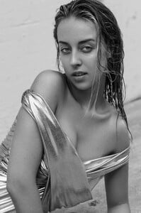 Vanesa  Sonea - GDrive - vanesa10bw.jpg