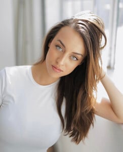 Vanesa  Sonea - TXM portfolio - d0809d_320c0037b74e4663ae2b5635b1b70603~mv2.jpg