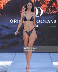 Vanesa  Sonea - TXM portfolio - d0809d_3b597f6cf3b44707890f9ddba784c87c~mv2.jpg
