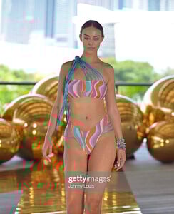 Vanesa  Sonea - TXM portfolio - d0809d_f227668df4944fe3bb8caf152183829e~mv2.jpg