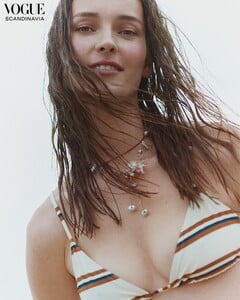 Vogue Scandinavia 06-2025_10.jpg