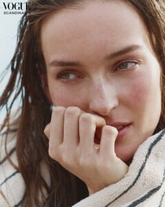 Vogue Scandinavia 06-2025_22.jpg
