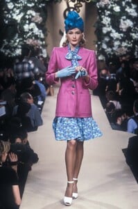 Yves Saint Laurent 1996 Haute Couture 1.jpg