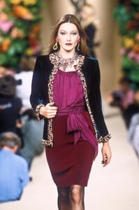Yves Saint Laurent 1996 Haute Couture 162.jpg