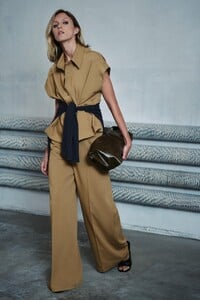 Zara 08-2025_6.jpg