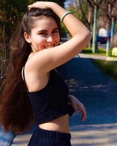 caroyaanez_4356e59bdacf451988f386d5604c4718.jpg