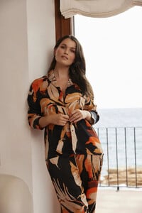 chemise_pure_chic_noir_54TAN88_JPN_1.jpeg