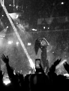 dualipa-20250625_081844-10.jpg