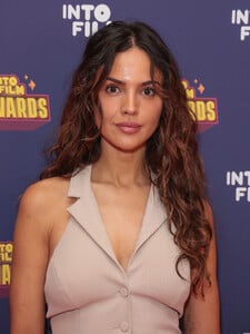 eiza-85.jpg