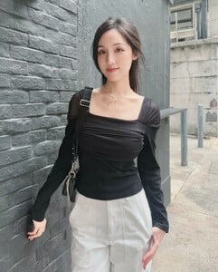 hedy_hoiyi_481680406_18298722997214090_7289411466575716106_n.jpg