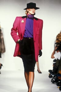 katarina maybe di8310.jpg