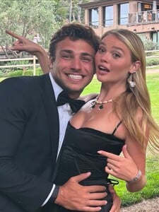 lizzy_giordano_518985252_18515668966013416_2111591563620982992_n (1).jpg