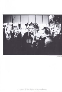 selectDe05-0683no6_06.jpg