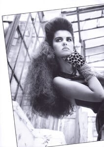 selectDe1986no18_17.jpg