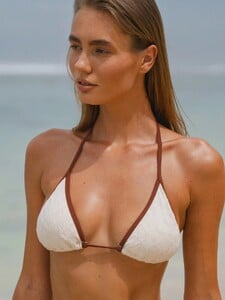 women-knitted-nylon-bikini-tops-sustainable-bikinis-nmdxao.jpg