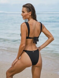 women-knitted-nylon-blended-bikini-tops-sustainable-bikinis-pcpcmk.jpg