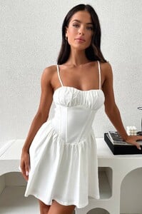 zanaya_dress_white_2_a30390db-bb01-45ec-bd11-aceb480438e0.jpg